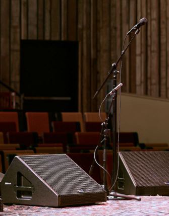 Meyer Sound self powered staged monitor MJF-210